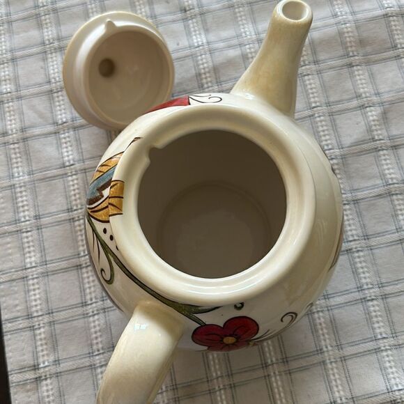 Pier 1 Carynthum Teapot & Lid Decor - Picture 7 of 7